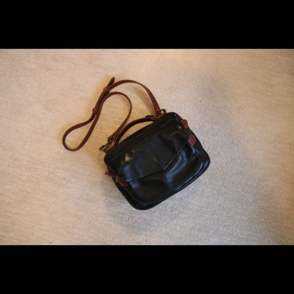 Madewell crossbody camera bag black leather